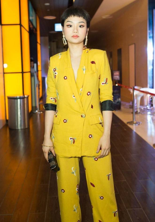 Chi cả trăm triệu cho một món đồ, nhưng mỹ nhân Việt khiến fans nhầm tưởng hàng chợ-12