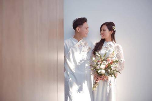 Đám hỏi đỉnh nhất Vbiz: Dàn bưng tráp gây chú ý vì quá đỗi đẹp, ai ngờ toàn người quen-3