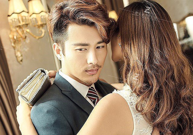 Nỗi ám ảnh cực hình của đứa con cùng mẹ theo dõi, bắt quả tang cha ngoại tình-1