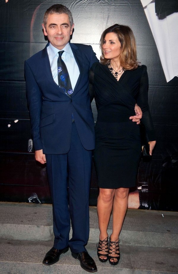 Mr Bean: Phản bội vợ theo tình trẻ đáng tuổi con, hết thời, già nua ở tuổi U70-2