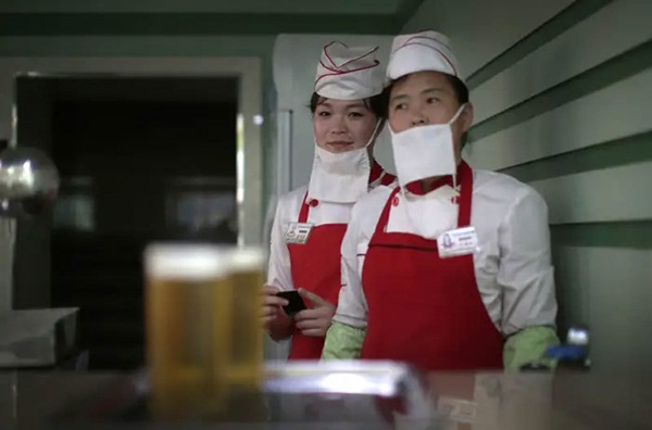 Hé mở cuộc sống bí ẩn của người lao động Triều Tiên-13