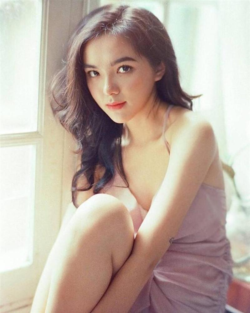 Vẻ đẹp nữ tính của 2 bông hồng lai Việt - Thái nhờ tập gym-4