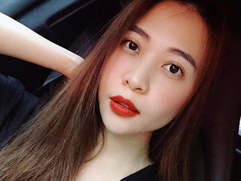 Công thức trang điểm 10 lần như 1 của Đàm Thu Trang khiến Cường Đô La say mê