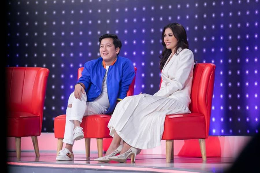 Bị sốt cao, Tường San vẫn gợi cảm khi chụp váy dạ hội ở Hoa hậu Quốc tế-9