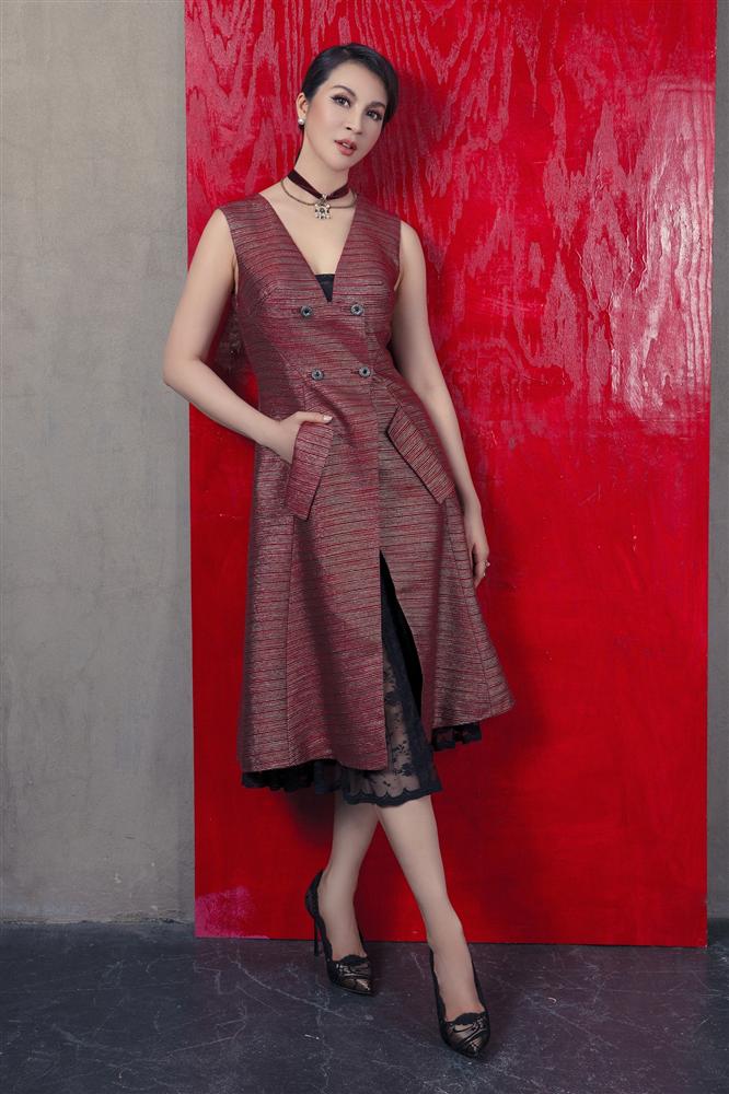 Ngưỡng U50, MC Thanh Mai bắt đầu nổi loạn-4