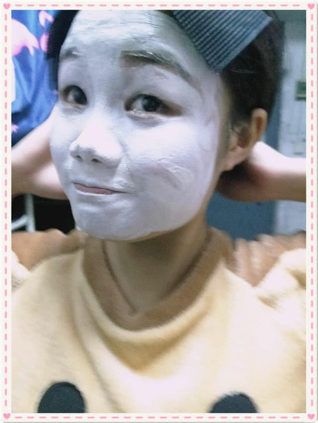 Người phụ nữ nằm trên giường với khuôn mặt trắng bệch khiến ai nhìn cũng hú hồn kinh sợ, nhưng lý do phía sau mới thật bất ngờ-3