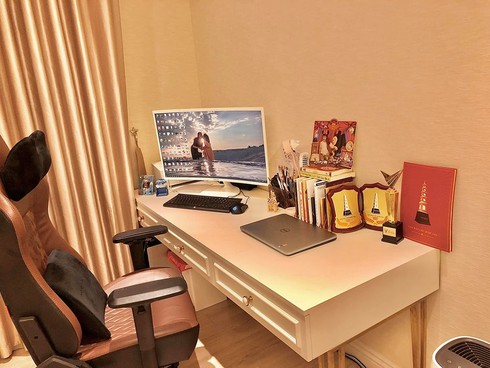 Căn hộ cao cấp, sang trọng của MC Diệp Chi và con gái nhỏ-14