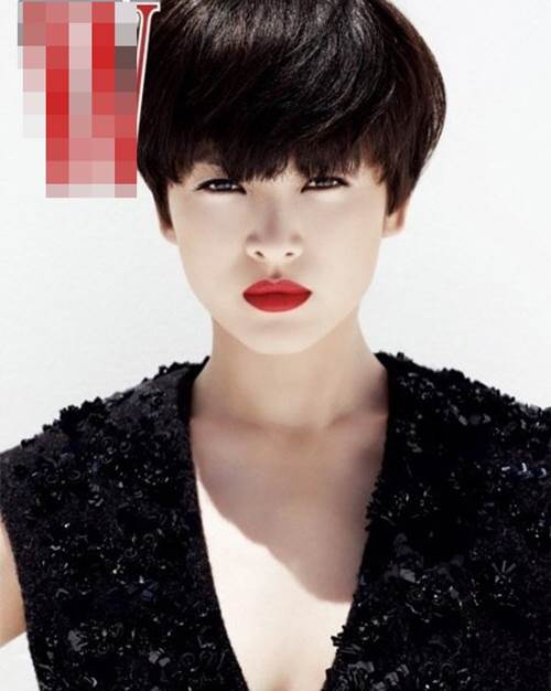 Song Hye Kyo bất ngờ lên sóng với mái tóc tém ngắn cũn, fans dụi mắt mãi mới nhận ra-2
