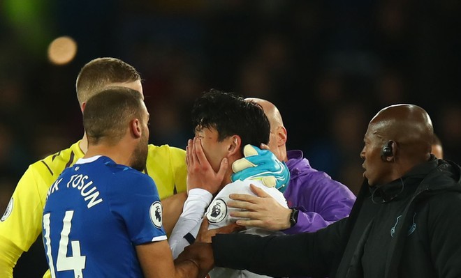 HLV tuyển Hàn Quốc hứa giúp Son Heung-min vượt qua cú sốc tinh thần-2