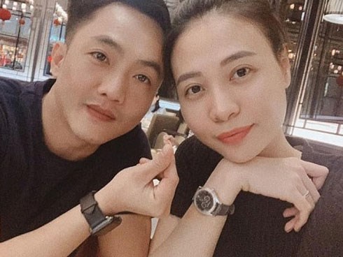 Đàm Thu Trang ngầm thông báo mang thai con đầu lòng với Cường Đô La?