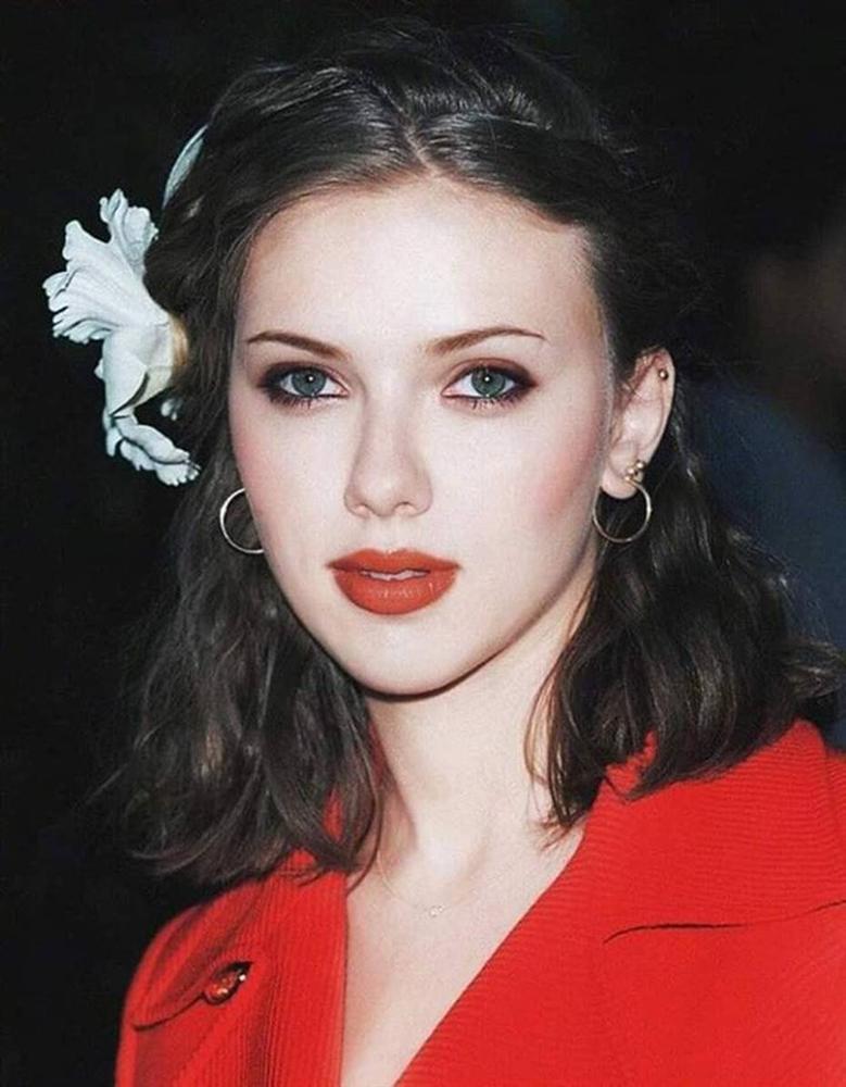 Vẻ đẹp thời thiếu nữ của Scarlett Johansson-10