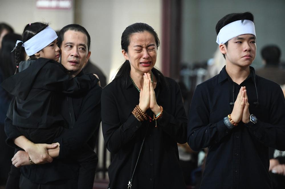 Đạo diễn Đỗ Đức Thành tiễn đưa Anna trong giai điệu Về nhà đi con-11