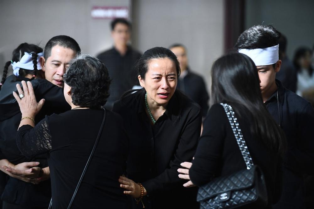 Đạo diễn Đỗ Đức Thành tiễn đưa Anna trong giai điệu Về nhà đi con-3