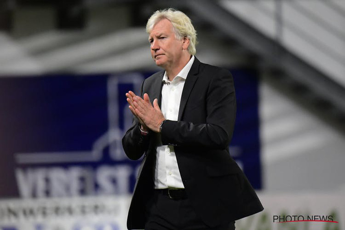 Báo châu Âu: HLV Sint Truidense đang gặp rắc rối lớn vì hợp đồng thương mại Công Phượng-3