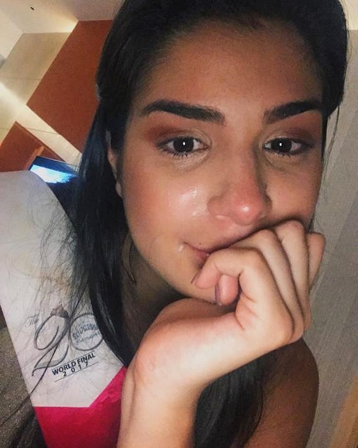 Mặt mộc của thí sinh Miss Universe 2019: Hoàng Thùy lộ vết thâm mụn, Puerto Rico dày đặc tàn nhang, Philippines đẹp phát hờn-9