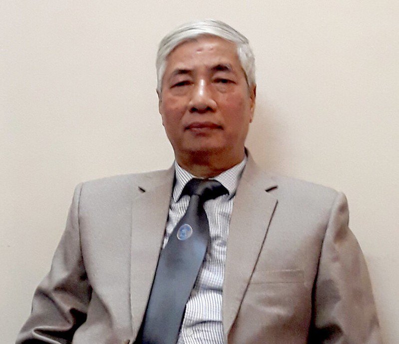 Nữ sinh lớp 10 viết tâm thư tự nguyện trao thân”, liệu thầy giáo 55 tuổi có thể thoát tội?-2