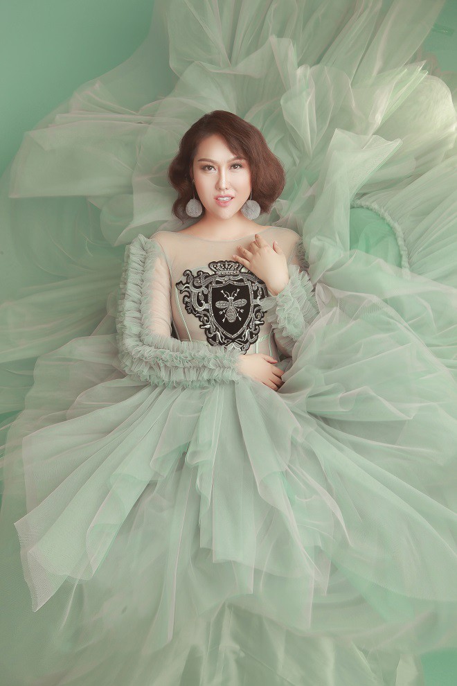 Không còn nghiện khoe body, Phi Thanh Vân nhẹ nhàng tới bất ngờ-3