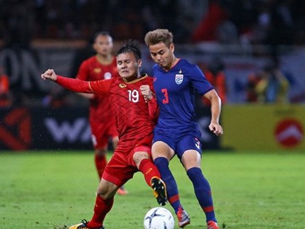 Quang Hải chọn 2 cầu thủ Thái Lan vào đội hình tiêu biểu Đông Nam Á