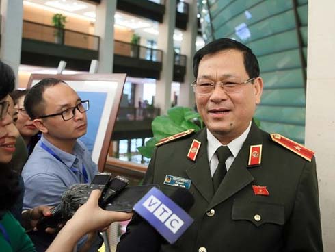 35 người Việt có thể nằm trong danh sách 39 nạn nhân thiệt mạng ở Anh-2