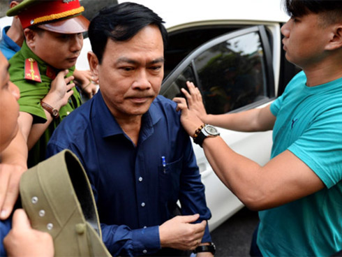 Nguyễn Hữu Linh tiếp tục được xử kín tội dâm ô-2