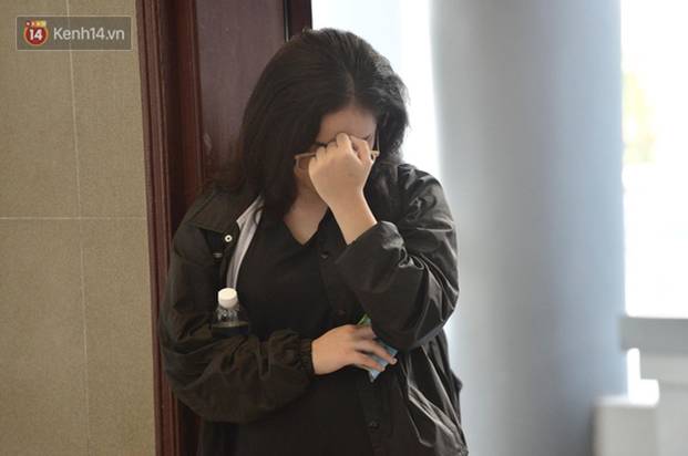 Con gái đạo diễn Đỗ Đức Thành những ngày cuối đời: Anna thấy có lỗi vì sợ bố mẹ dồn hết tiền chữa bệnh, sẽ không còn tiền nuôi 2 em-2