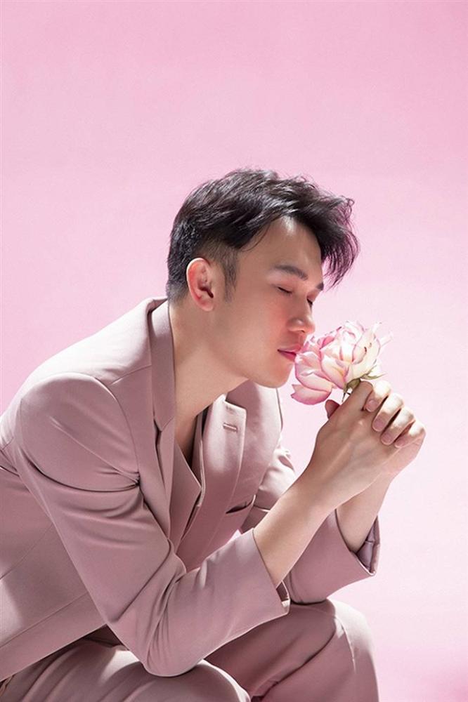 Dương Triệu Vũ hớp hồn người xem với phong cách ngọt ngào tựa hoàng tử hoa-6