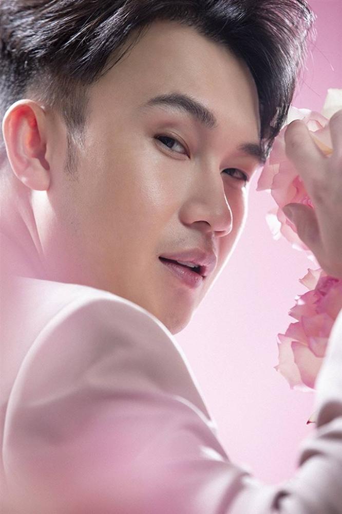 Dương Triệu Vũ hớp hồn người xem với phong cách ngọt ngào tựa hoàng tử hoa-10