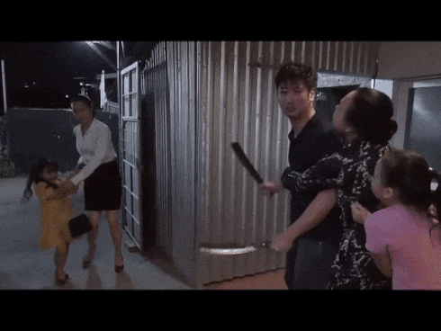 Lộ clip ghen lồng lộn của Khang phi công (Hoa Hồng Trên Ngực Trái): Ơ kìa San đi với tuần lộc mà cũng không yên?-5