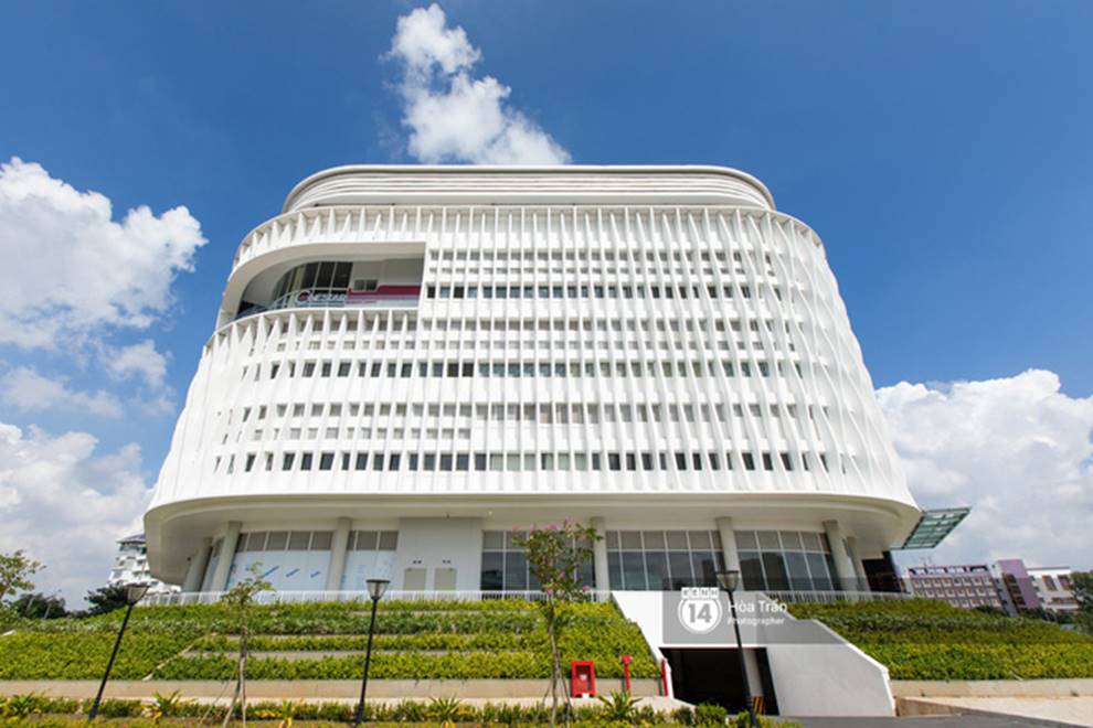 Khám phá Ngôi nhà hình lục giác trị giá hơn 400 tỷ đồng đang làm mưa làm gió sinh viên Sài Gòn-3