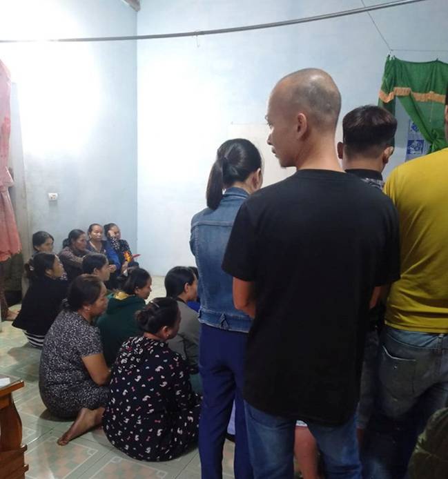 Cảnh sát Anh gọi điện xác nhận 2 người bạn thân đi chung cùng là nạn nhân trong xe container, những người vợ trẻ cạn nước mắt ngóng ngày đón thi thể chồng về-8