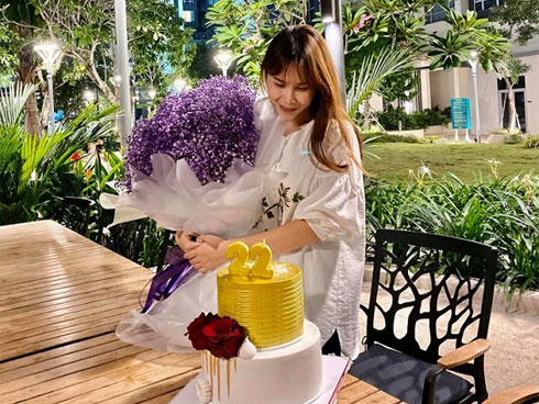 Sau scandal ly hôn, Lưu Hương Giang - Hồ Hoài Anh lần đầu xuất hiện cùng nhau tại đám cưới Đông Nhi - Ông Cao Thắng-5