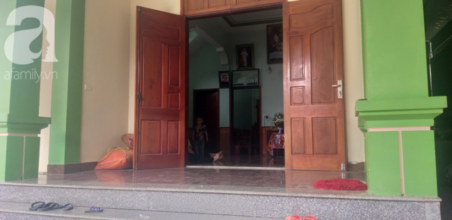 Bố vừa mất vì ung thư, cô gái trẻ 19 tuổi tìm đường sang Châu Âu cho nhà bớt khổ, chưa đến ngày giỗ bố lần 2, gia đình lại chuẩn bị đón thi hài con gái nhỏ trở về-4