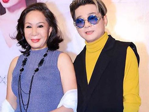 Người phụ nữ lớn tuổi khiến Vũ Hà yêu say đắm, bất chấp bị cấm sóng truyền hình là ai?
