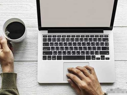 10 biểu hiện bất thường trên tay đang ngầm tố cáo” hàng loạt vấn đề sức khỏe mà bạn không ngờ đến-10