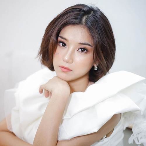 Hoàng Yến Chibi là minh chứng cho việc tóc càng xén ngắn, nhan sắc càng thăng hạng-3