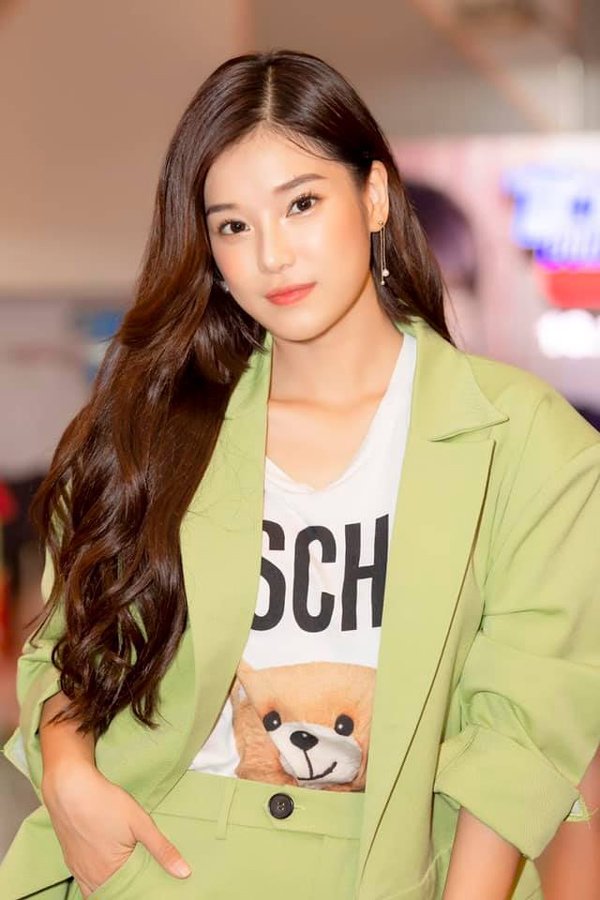 Hoàng Yến Chibi là minh chứng cho việc tóc càng xén ngắn, nhan sắc càng thăng hạng-6