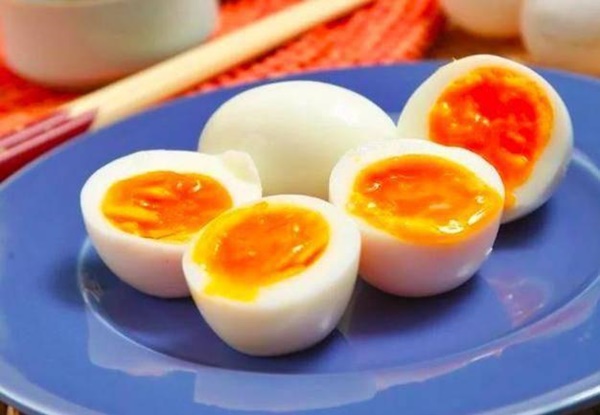 Người đàn ông tử vong vì ăn quá nhiều trứng, hãy dừng ngay cách ăn trứng kiểu này-1
