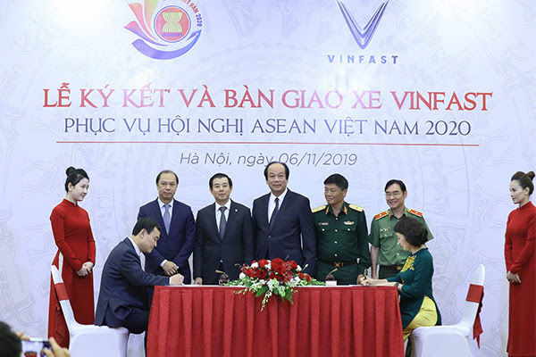 Văn phòng Chính phủ muốn thuê xe Vinfast, không mua xe công-1