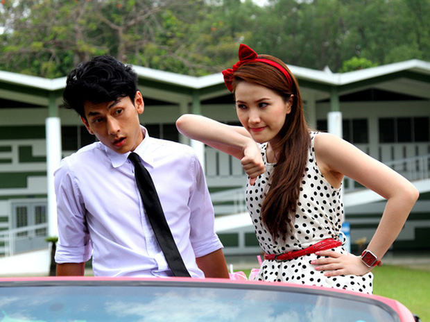 Đông Nhi - Bảo Thy: Hai nàng công chúa teen ngày nào nay sắp làm vợ người ta, thanh xuân thế hệ 9x đã lên xe hoa cả rồi!-7