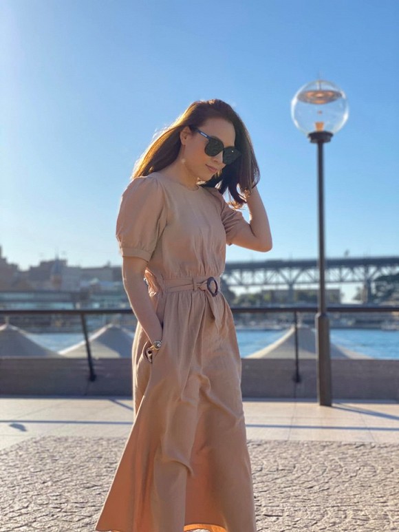 Kết thúc show diễn ở Úc, Mỹ Tâm diện đồ sương sương thảnh thơi đi dạo-4