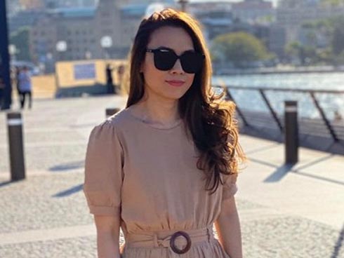 Bất ngờ chưa: Mỹ Tâm diện váy ngắn khoét eo táo bạo, khoe sương sương vòng ngực đẫy đà-9