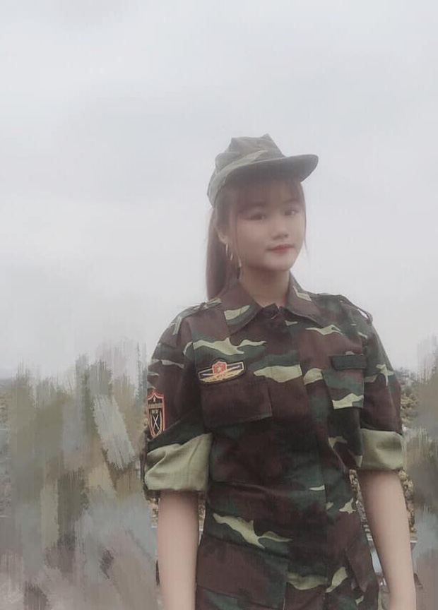 Bất chấp bị bố mẹ ngăn cản, nữ sinh Bắc Giang 18 tuổi bảo lưu đại học, nộp đơn lên đường đi nghĩa vụ quân sự-3