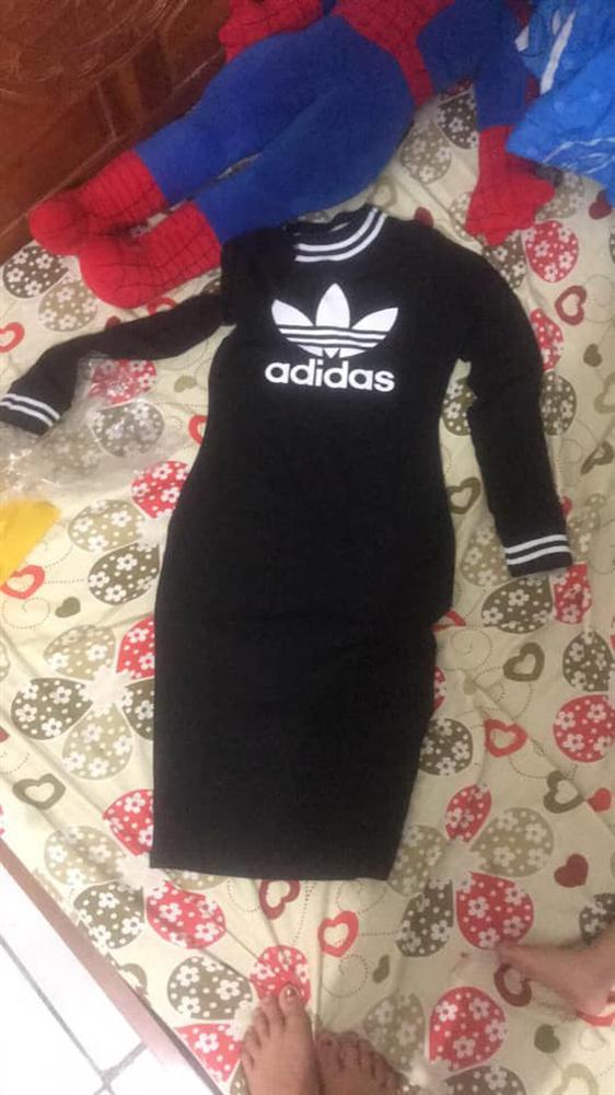 Mua bodysuit của hot girl với giá 400k, đến khi nhận về chiếc váy như giẻ lau nhà cô nàng mới phát hiện ra gặp giả mạo-1