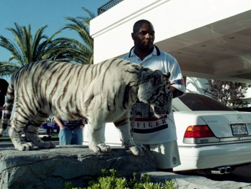 Mike Tyson: Huyền thoại sa cơ, ăn chơi trác táng và cú sốc mất con gái đau đớn-9