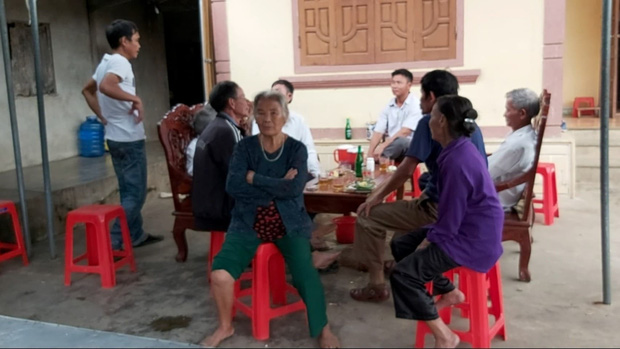 Cô giáo chủ nhiệm nói về nữ sinh lớp 6 bị sát hại ở Nghệ An: Em ấy rất ngoan ngoãn, việc bà nội nói em hỗn láo là không đúng sự thật-2