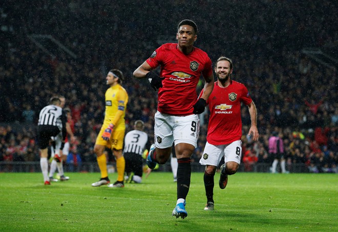 Thắng Partizan 3-0, MU vào vòng knock-out Europa League sớm 2 lượt-1