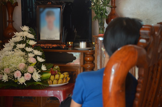 39 người Việt tử vong trong xe container: Bố khản giọng khi nhận thông tin chính thức, mong thi thể con sớm được đưa về quê nhà-3