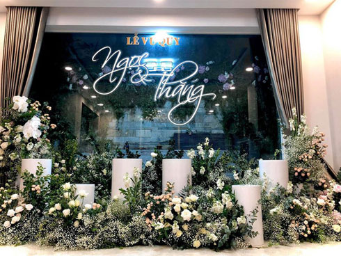 Lễ rước dâu Đông Nhi - Ông Cao Thắng: Lộ diện bố chồng quyền lực của Đông Nhi-52