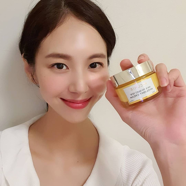 Trọn bộ 10 bí kíp skincare tâm đắc nhất của các bác sĩ, toàn tips đơn giản nhưng giúp da đẹp lên trông thấy-1