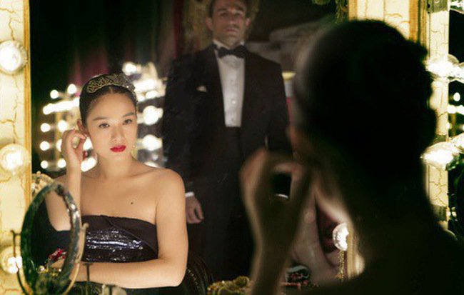 Đêm tân hôn uất nghẹn, vợ gật đầu đồng ý cho chồng đi vui vẻ” giải khuây-3